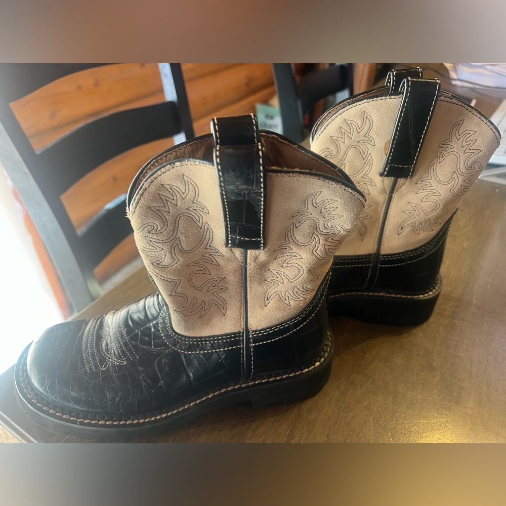 Ariat Fatbaby Boots 5 1/2B